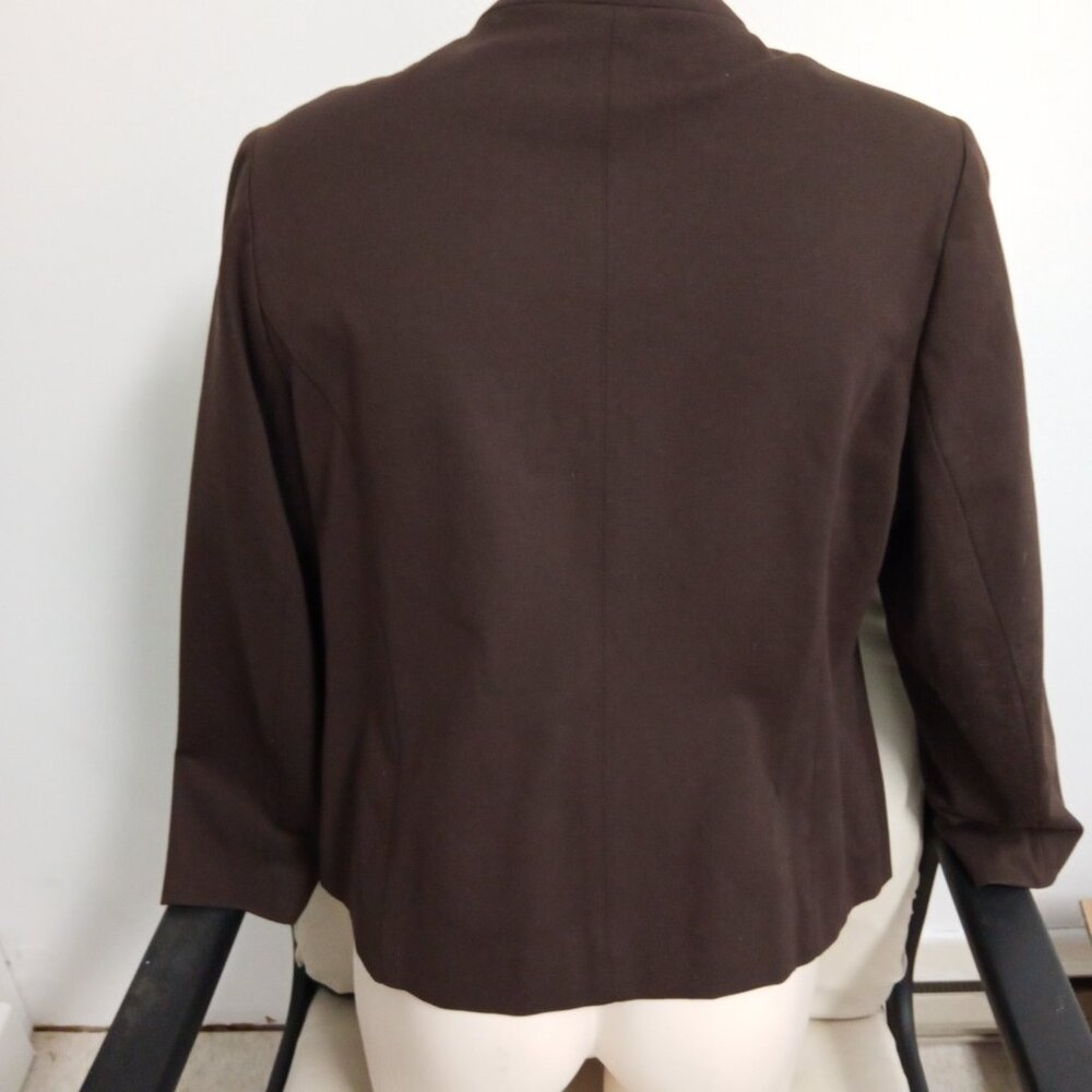 Brown jacket - Picture 2 of 3